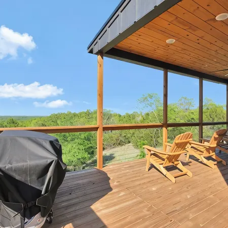 Brand New! Lofted Lookout - gorgeous views near Turner Falls Отели в г. Мюррей Каунти