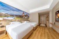 Zhixuan Boyue Hotel (Zhenglan Banner Bus Station) - parcheggio