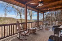 Million dollar Mountain View! Hot tub, Fire place, Game room & Fire pit!