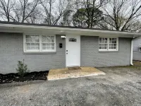 Apt. near Downtown Greenville (2BR/1BA, 3 beds) Hotels in Dunean