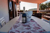 Welcome to Villa Mirta: Your Tranquil Retreat in Alghero - 別墅
