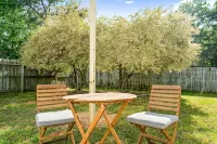 Cozy Modern Home • 3Br • Pet-Friendly Yard • Near Breweries & Downtown - Wifi