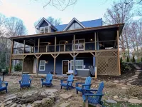 Spacious Mountain Retreat w/ Hot Tub & Game Room