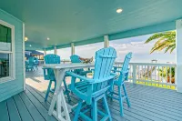 Copano Bay, Rockport, Tx. Waterfront, Private Pool & Hot Tub, & Pier - 4-Star