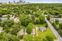 New 4 BR Bungalow Close to Everything Atlanta All 5 Star Reviews - อ่างจากุชชี่