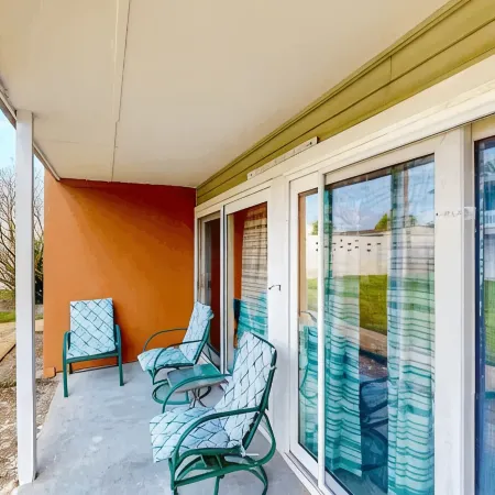 Cozy 1-bedroom condo Destin, FL. Pools/tennis, Free Wi-Fi. In unit Washer/dryer