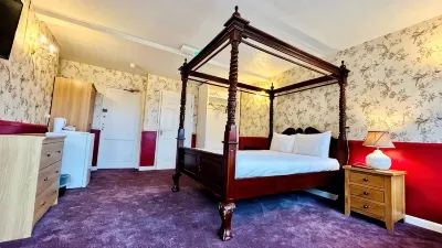 The Columbia Hotel Hotels in 