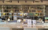 The Sun Hotel Sidoarjo - bar