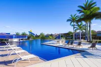 Garden Hotel - Pools