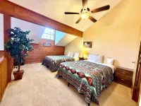 Cozy Ozarks Western Retreat ~ Couples & Small Family Friendly