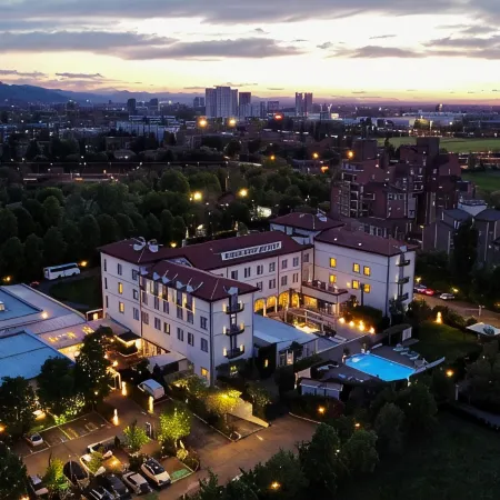 Savoia Hotel Regency
