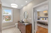 1897 MANSION 30 min to NYC Sleeps up to 26 with 12 bedrooms and 7 and 1/2 baths