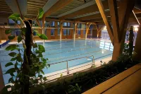 Hollywood Hotel - Swimmingpools