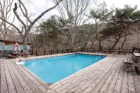 Gimhae Solhyang Pension - Homestays