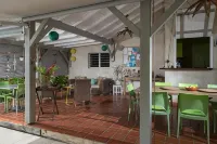 Hôtel les Bananiers