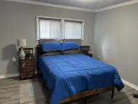 Charming 3-Bedroom House, Great Access to Crooked Lake and Angola, Pet Friendly! - 3 tähden