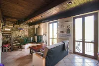 Romantic Retreat on Lake Como - Lake View from Every Window - Daireler