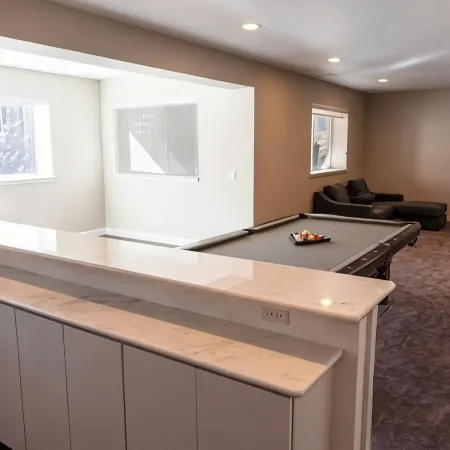Upgraded Cozy, Spacious Family Friendly Home