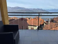 Gorgeous apartment with terrace and lake view in Someraro Stresa - Condos