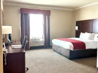 Comfort Suites Texas Ave Hotels near Bee Creek Park