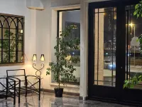 Crown Suites - Condos