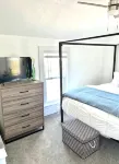 Port Clinton Lake House Getaway - 4-Star