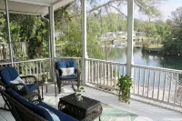Entire Home Direct River Access Momma Marie’s