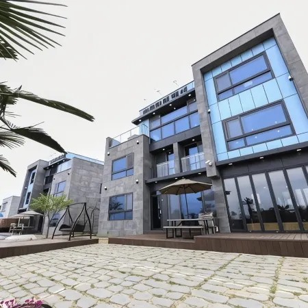 Ulsan (Ganjeolgot) Calmare Pension Отели рядом с достопримечательностью «Мыс Канджольгот»