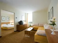 Hotel Laguna Zagreb โรงแรมใกล้เมืองตอนล่าง