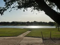 Charming 3-bedroom 3-bathroom house in lovely Lubbock with WiFi, AC - ジャグジー
