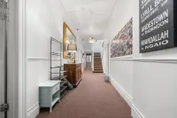 Worldwide Backpackers - 2-Star