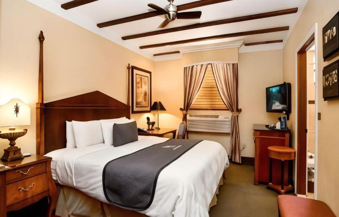 Brand Plaza Hotel