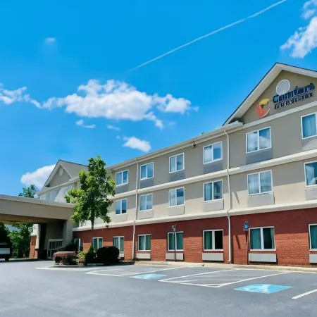 Comfort Inn & Suites Augusta Fort Eisenhower Area