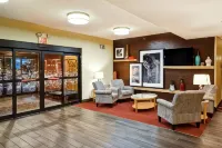 Hampton Inn Louisville-Airport (Fair & Expo Center) - Airport Shuttle