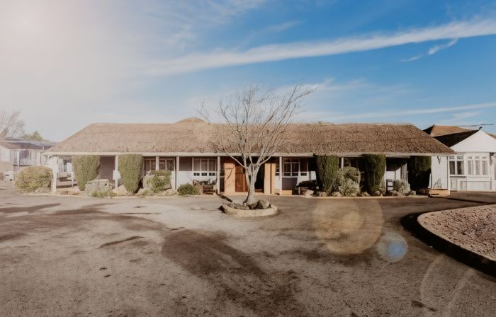 Crown Lodge Hotel
