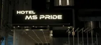 Hotel M S Pride - Mountain view