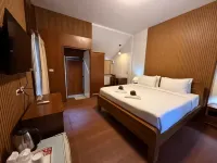 Utopia Resort