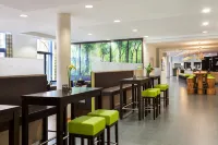 Holiday Inn Express AUGSBURG by IHG - bar