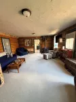 Walden’s Gingerbread House - A Basecamp for Groups, Fenced Yard, Pet Friendly - WiFi