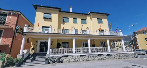 Hotel Dora - bar