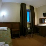 Beliye Nochi Hotel - غرفة مطلة على الجبل