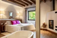 Hotel Gredos María Justina - Pysäköinti