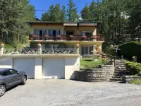 Superbe Appartement en rez de Chaussée de Villa Plein sud - 2 étoiles