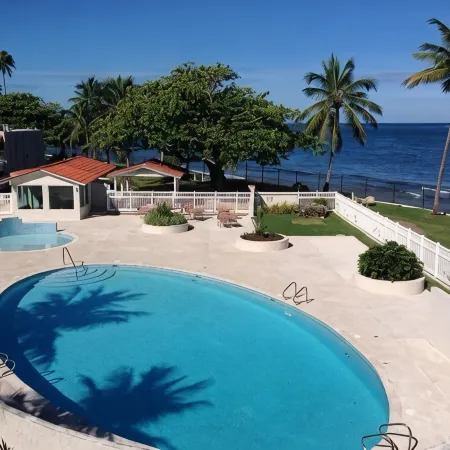 Walk to the Beach!! Solar Powered Fully Renovated Villa!!