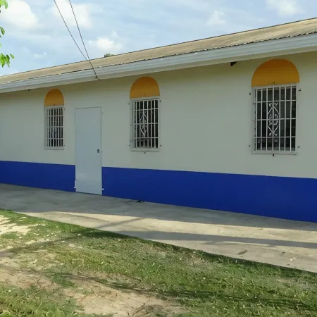 Hacienda Tropical Guest House