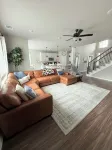 Spacious 5-bedroom TAMU house in Bryan with WiFi, AC - Boutique