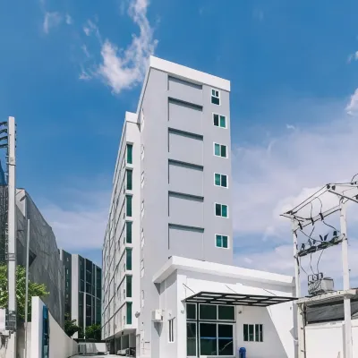 One Budget Hotel Chiangrai Soi Sawan Hotels near Temrom Pub and Restaurant