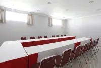 Apita Express Hotel
