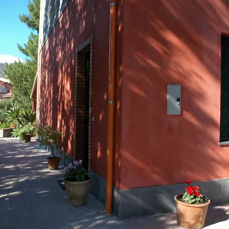 Nunziata: "Villa Dei Lemons" House / Villa between the sea and Mount Etna