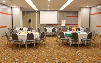 Harris Hotel Pontianak - Morgenmad